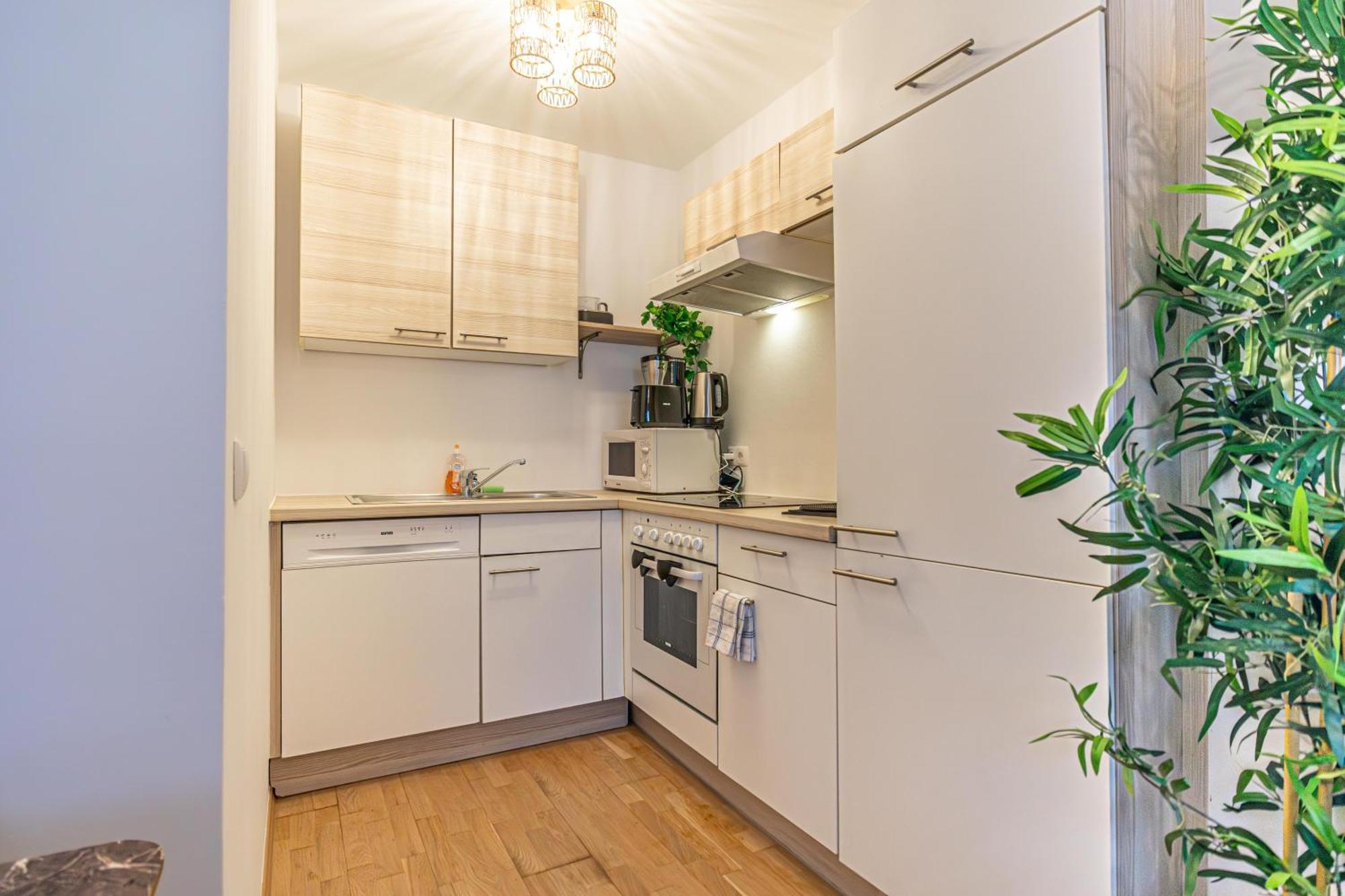 Superb Fully Equipped Apartment, 9 Min To City Center Via Metro 维也纳 外观 照片